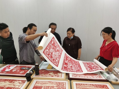 射阳县文化馆 搭建艺术交流平台，推动区域文化繁荣